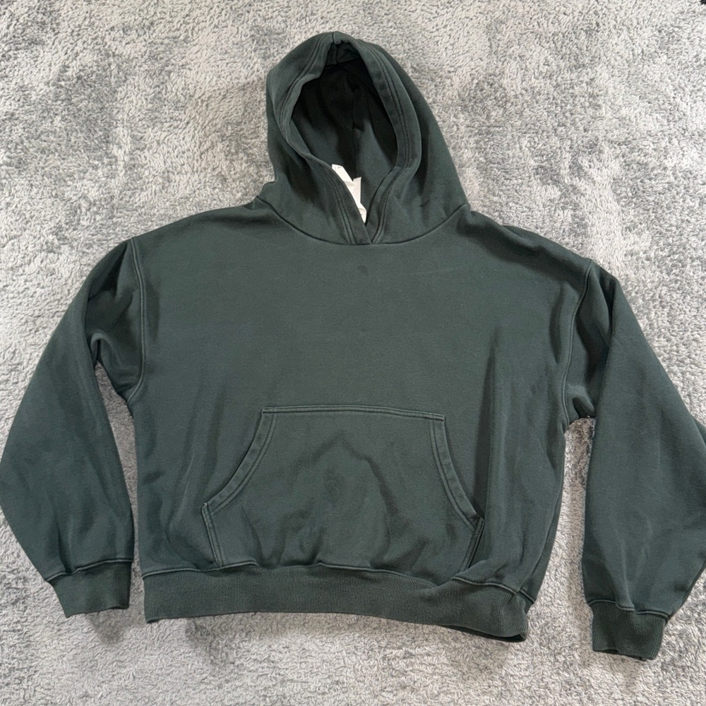 Fabletics Hoodie Size L Dark Green Pullover Kangaroo Pocket Athletic Sweatshirt